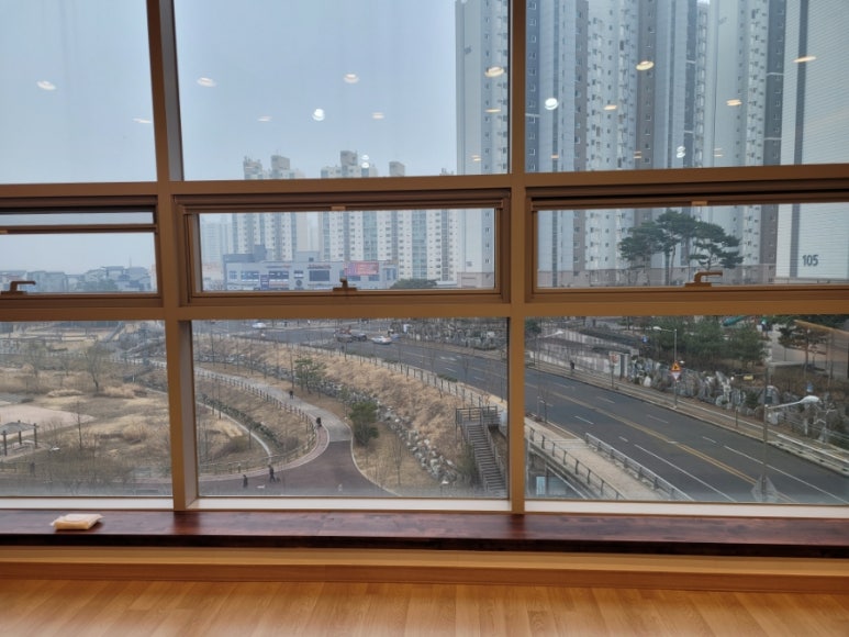 비프레젠트 이미지