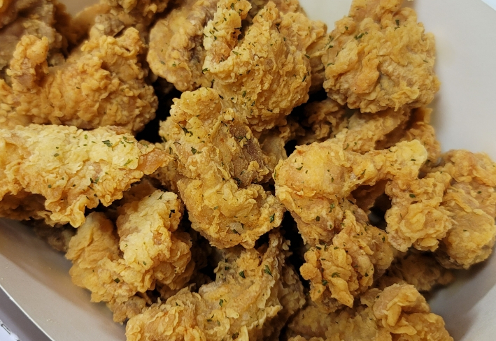 치킨더홈정읍 이미지