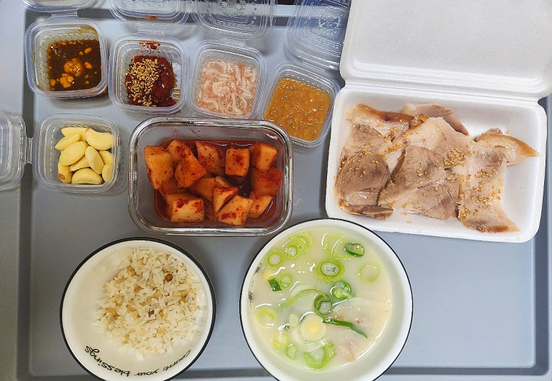 장수촌24시돼지국밥굴화점 이미지