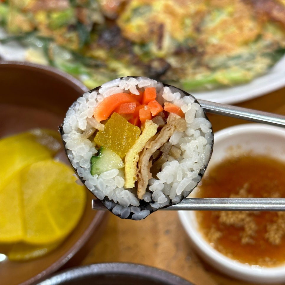 항아리수제비칼국수 이미지
