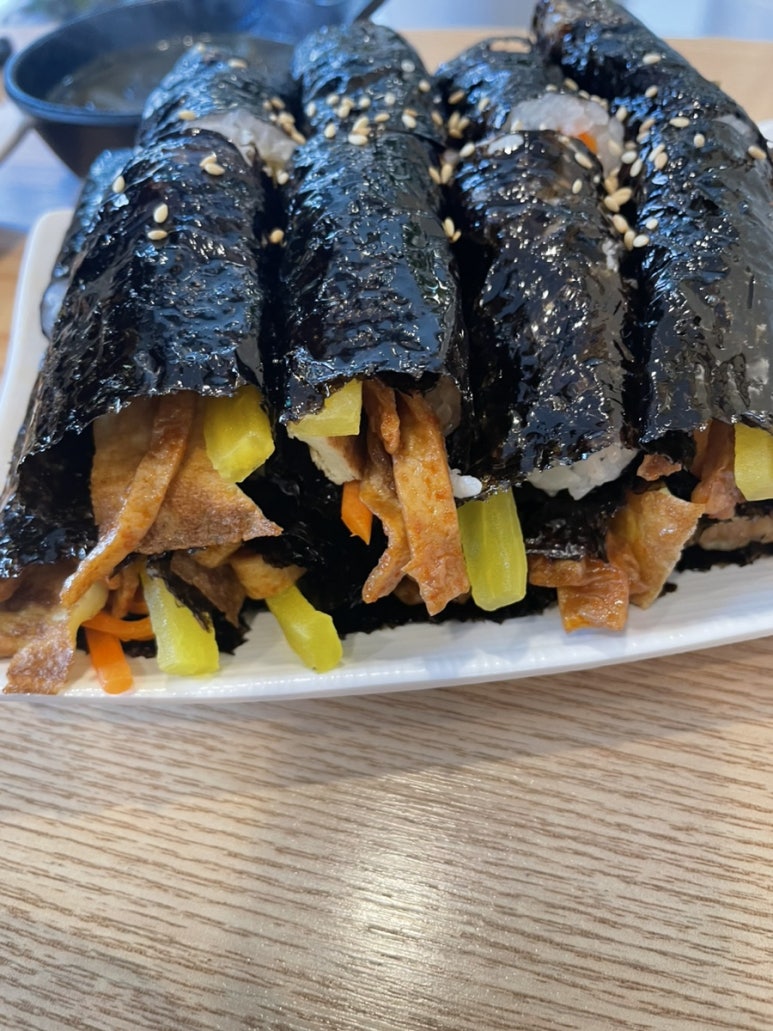 동글이 꼬마김밥 이미지