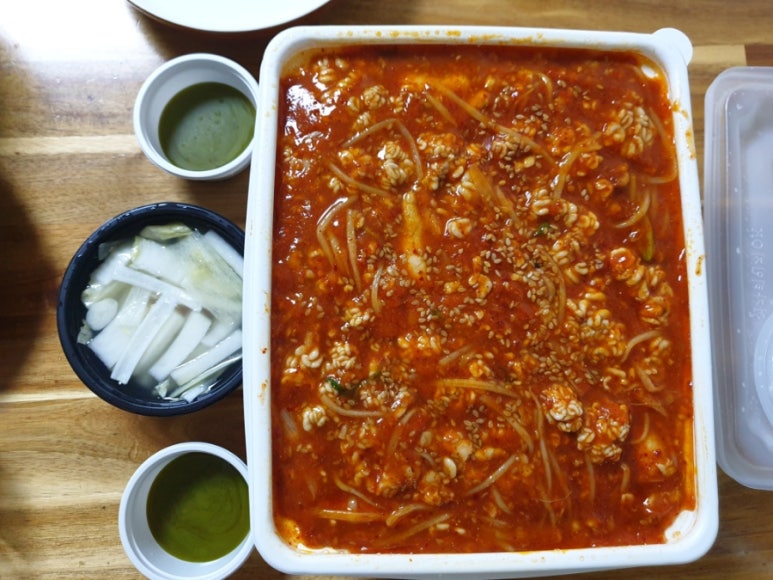 아구듬뿍 앤 알곤마니 이미지