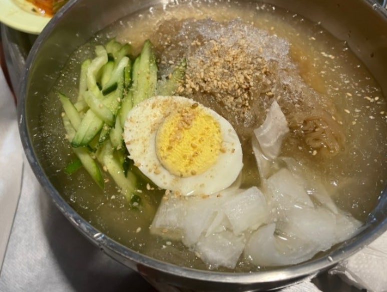 빽돈신논현 이미지