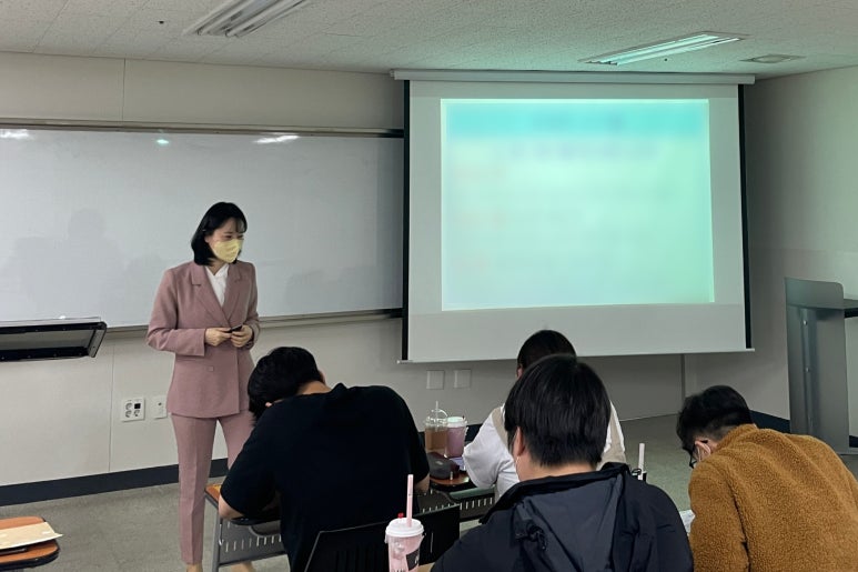 경남스피치컨설팅 이미지