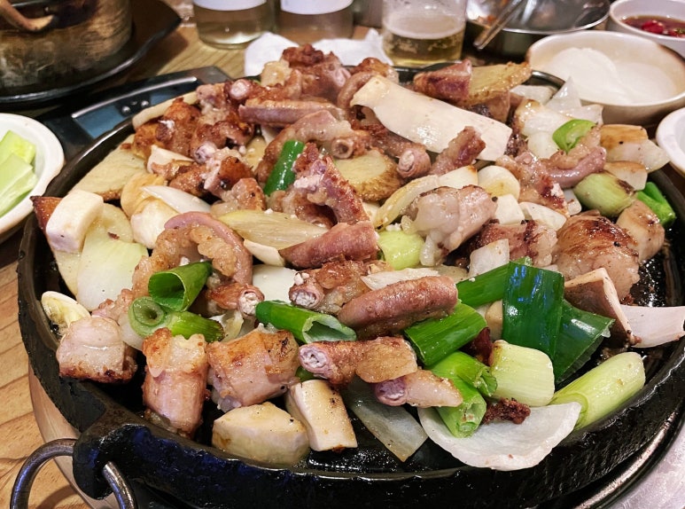 뻥코생곱창구이 이미지