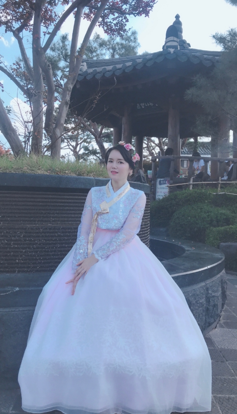 개미한복 이미지