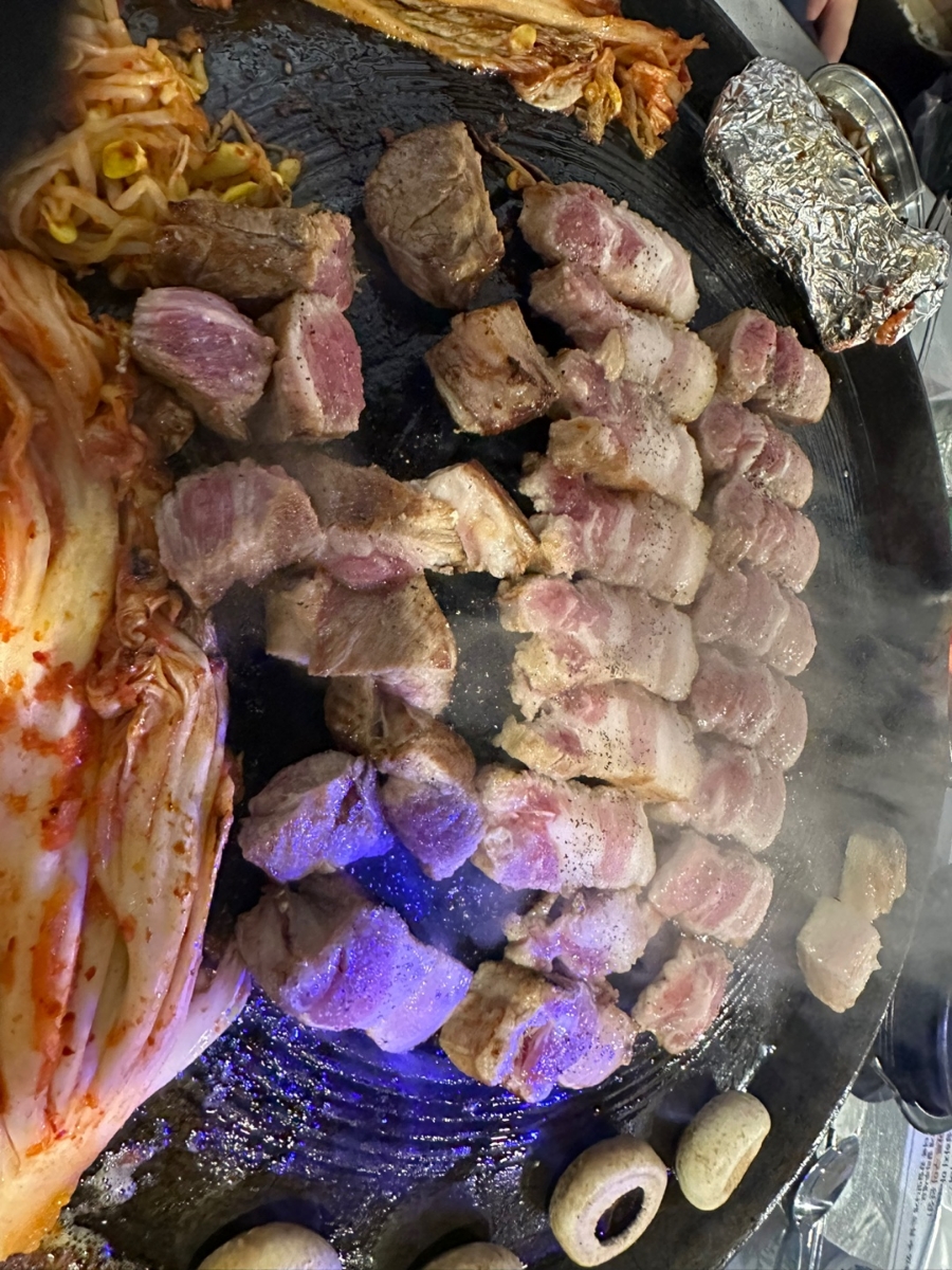 제주솥뚜껑삼겹살 이미지