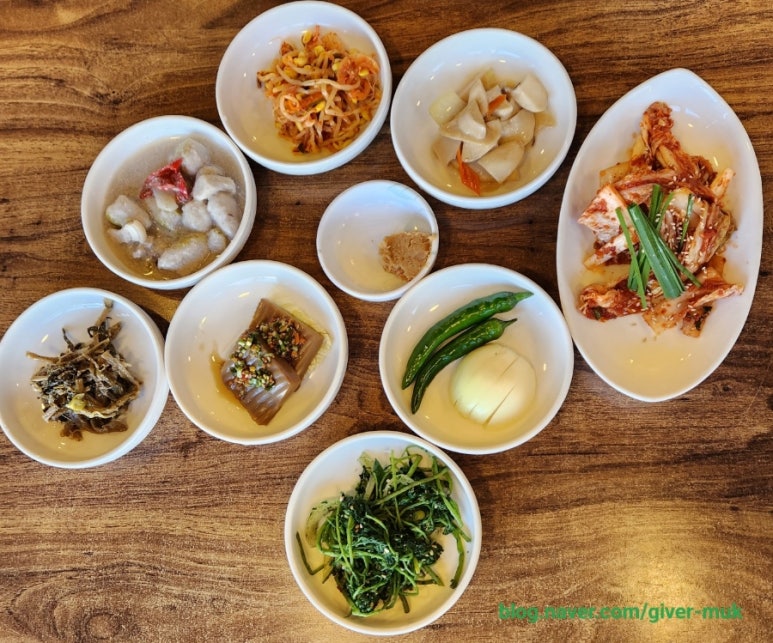 동명흑염소 이미지