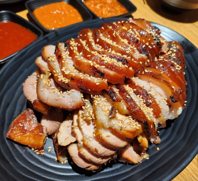 창대 매운족발 이미지