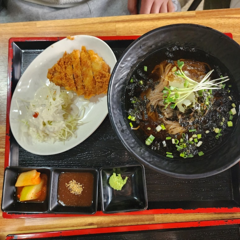 수야수제돈까스 이미지