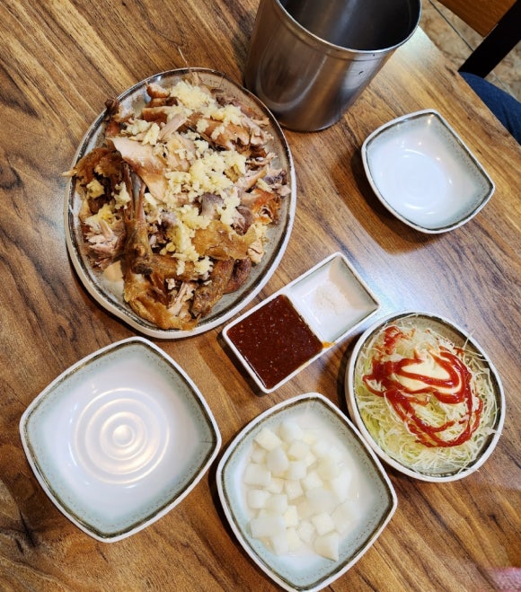 동큐치킨 이미지