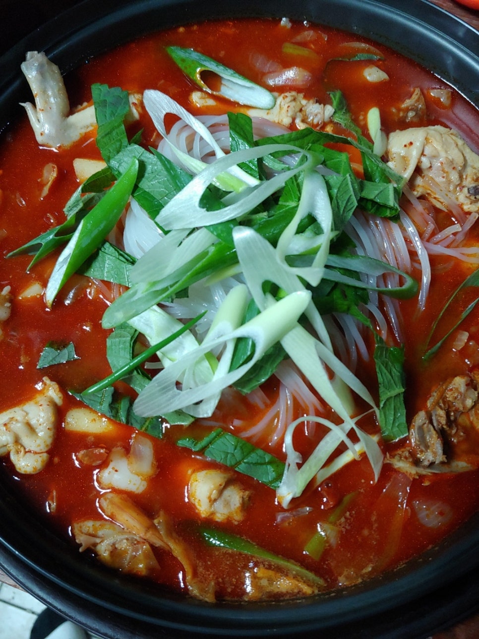 닭발싸롱가음정점 이미지