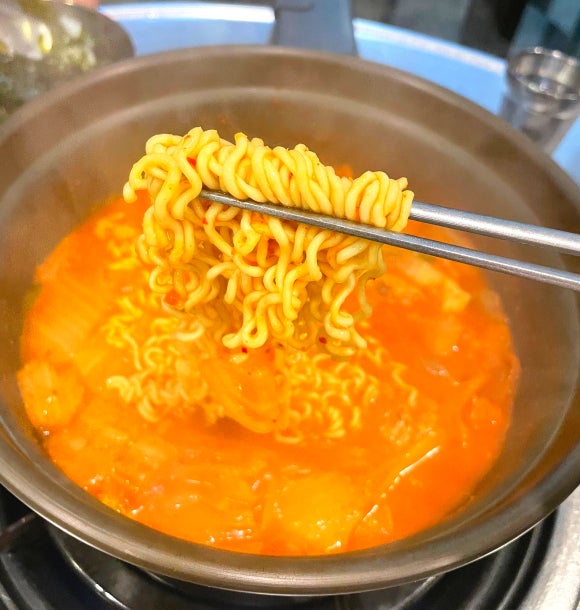 백채김치찌개 낙성대점 이미지