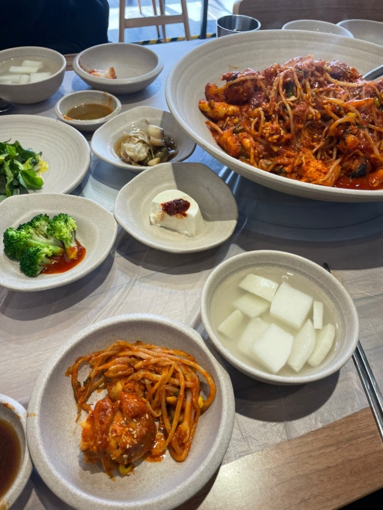 통통아구찜 이미지