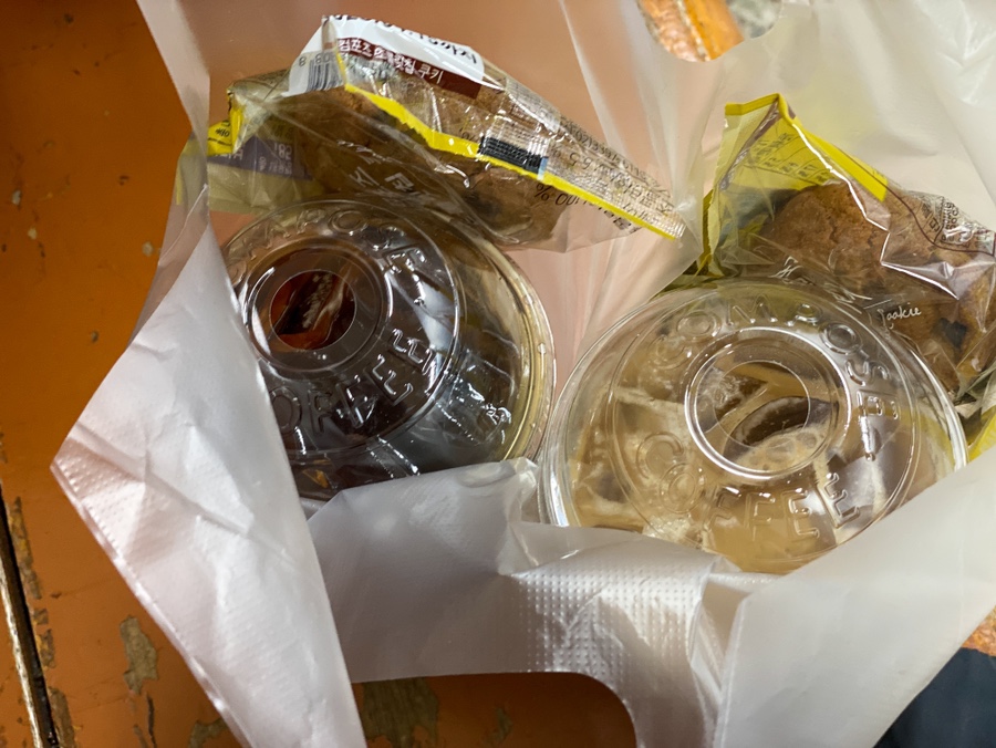 컴포즈커피 남구로점 이미지