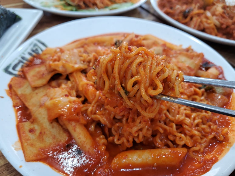 맛나라분식 이미지