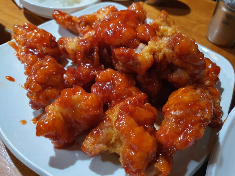 신통치킨수원대 이미지