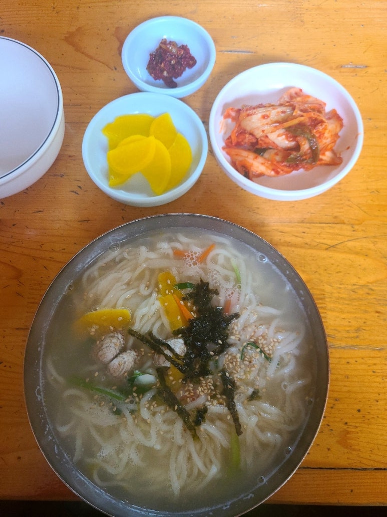명동칼국수원곡점 이미지