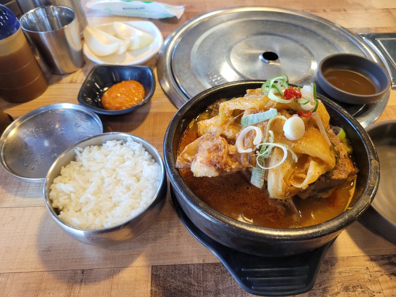 아리랑감자탕해장국 이미지