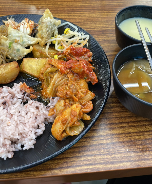명륜한식부페 이미지