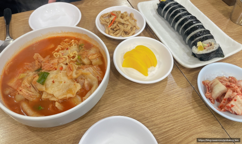 이화종로김밥 이미지