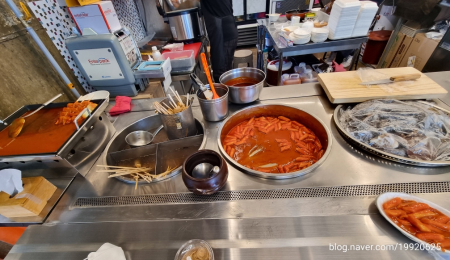 훈장님의꿀단지 이미지