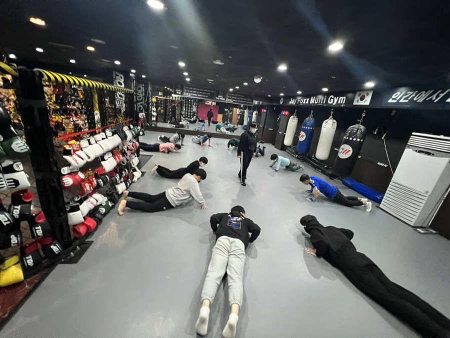제이폭스멀티짐 이미지