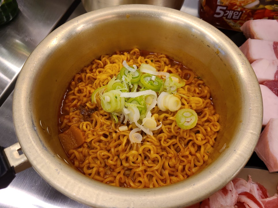 곱창폭식 이미지