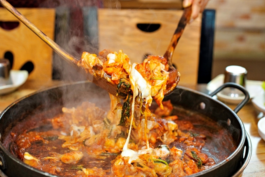 명성닭갈비 이미지