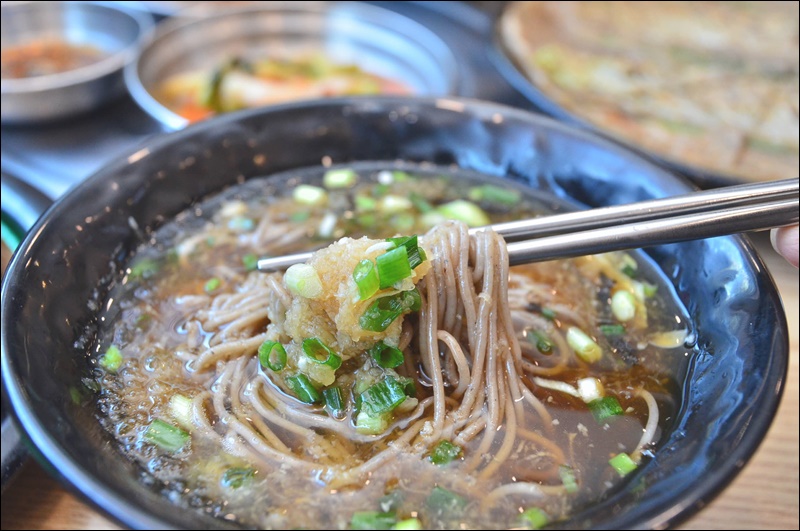 봉평메밀막국수 이미지