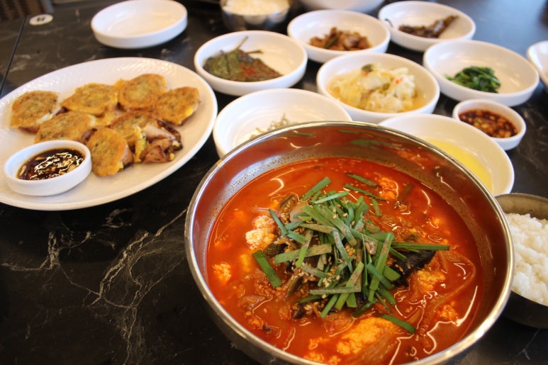 강릉짬뽕오징어순대 이미지