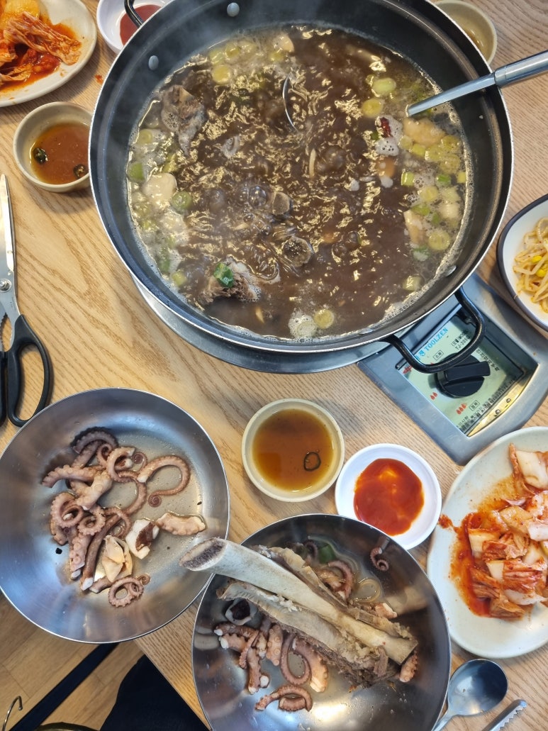 일능이약사갈비탕 이미지