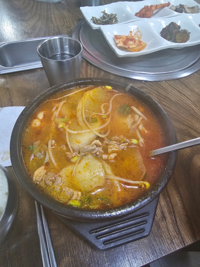 강촌생오리 이미지