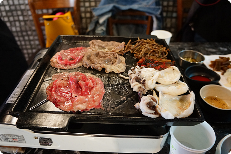 새돌집 이미지