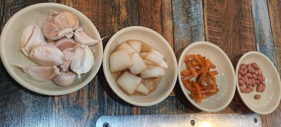 월정양꼬치 이미지