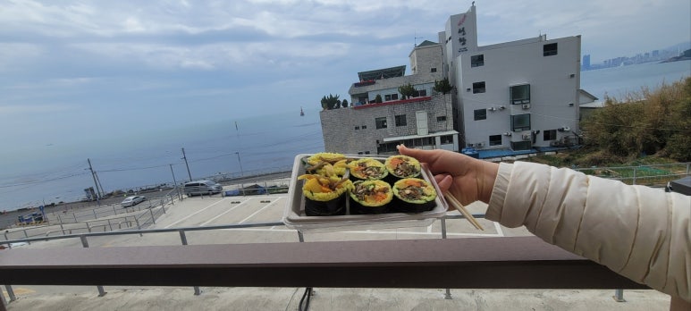 LGO 김밥 이미지