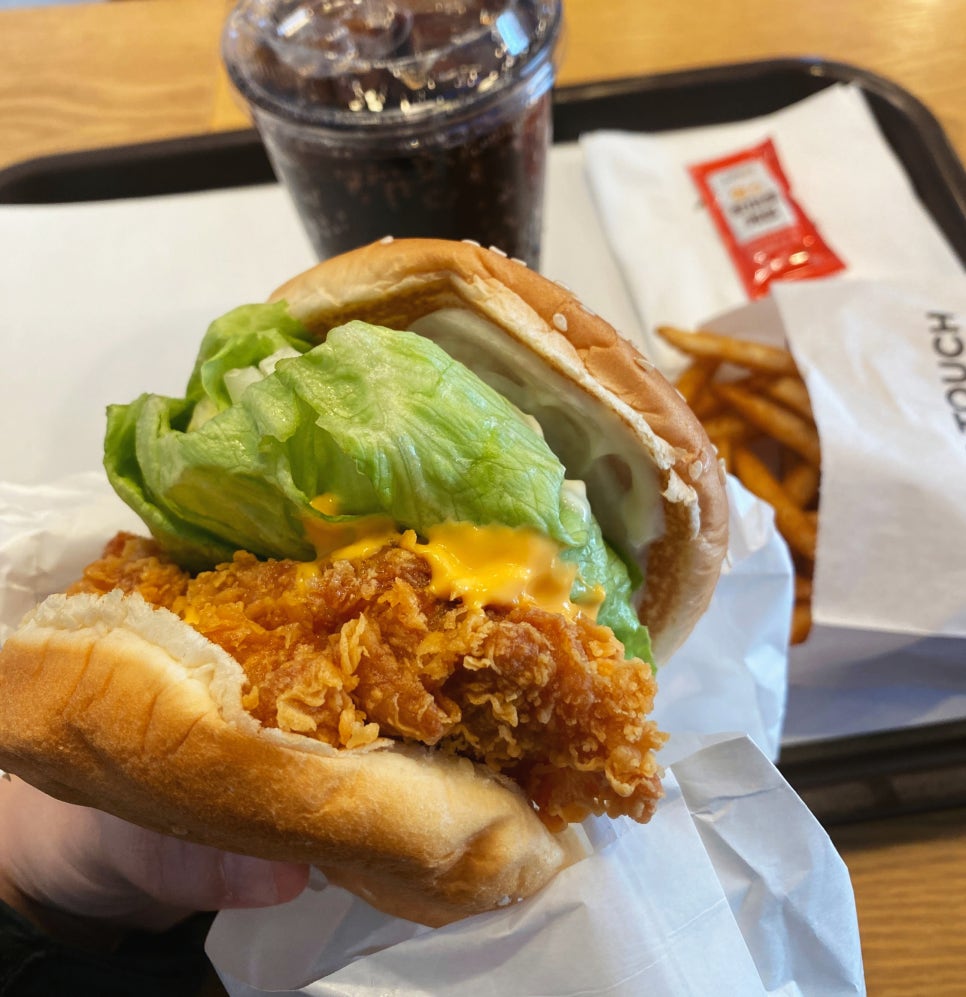 맘스터치 인제읍점 이미지