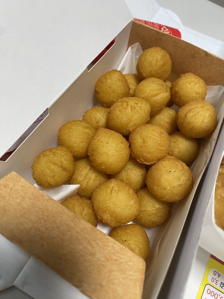 콤비두마리치킨 이미지