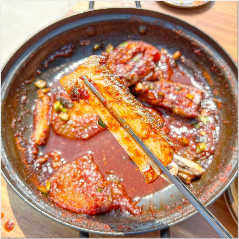 듬뿍식당 이미지