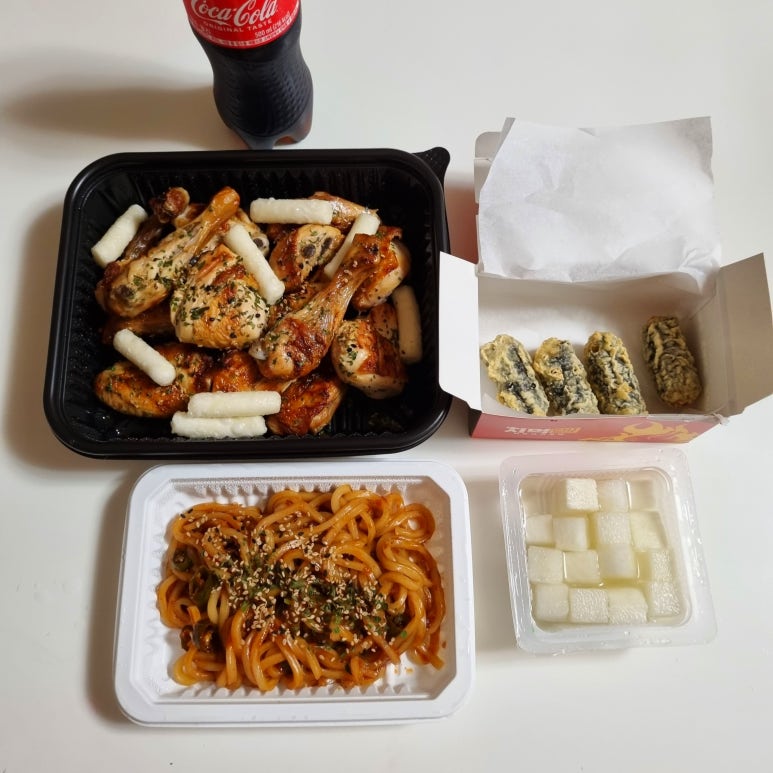 치먹숯불두마리치킨 이미지