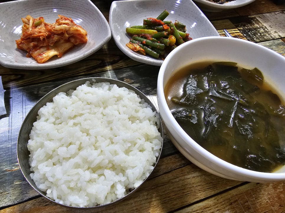 샘물밥상 이미지
