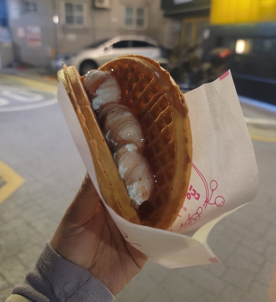 엄마의 고기 만찬 이미지