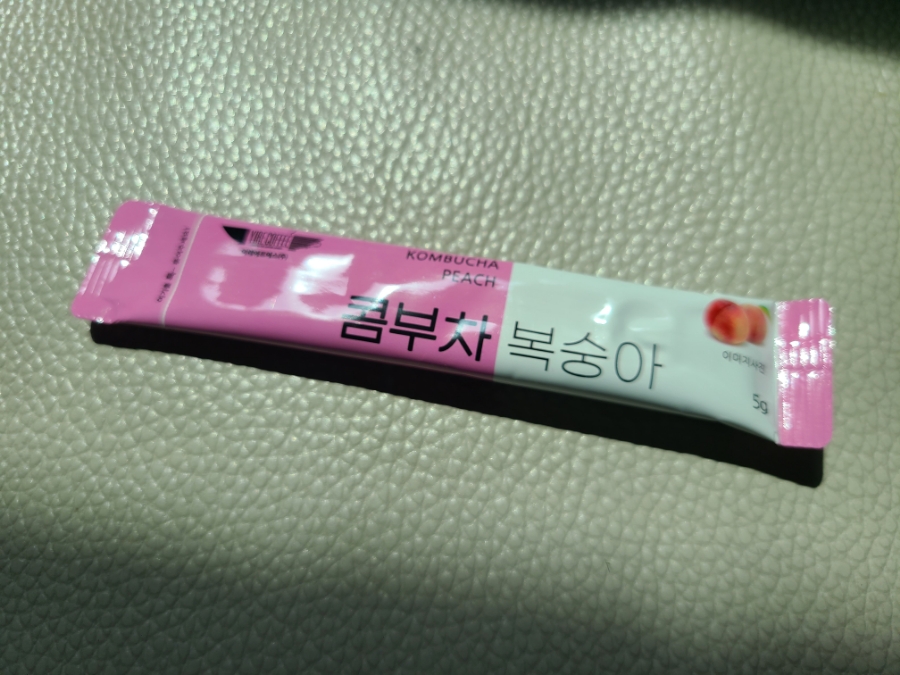 이유에프에스 이미지