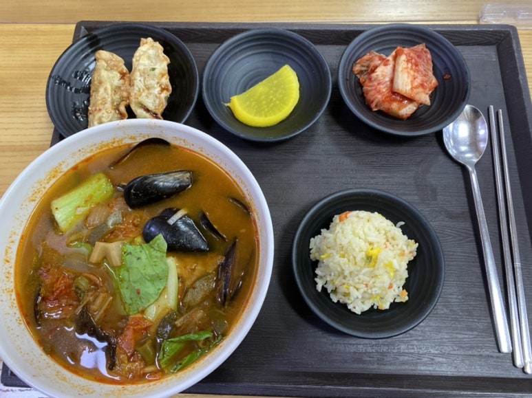인하대학교 교직원식당 이미지