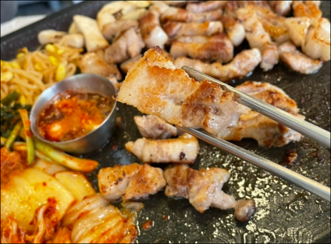삼겹살역 이미지