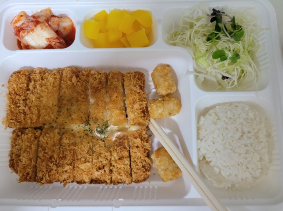 국수나무 이미지