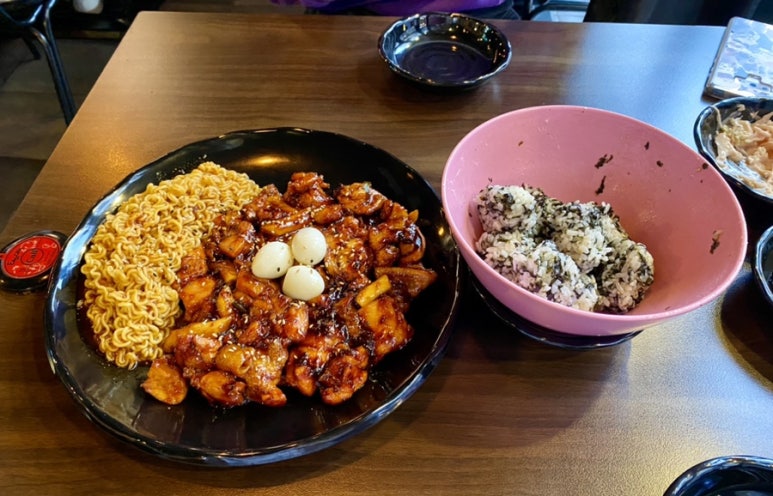 꼬꼬아찌고대점 이미지