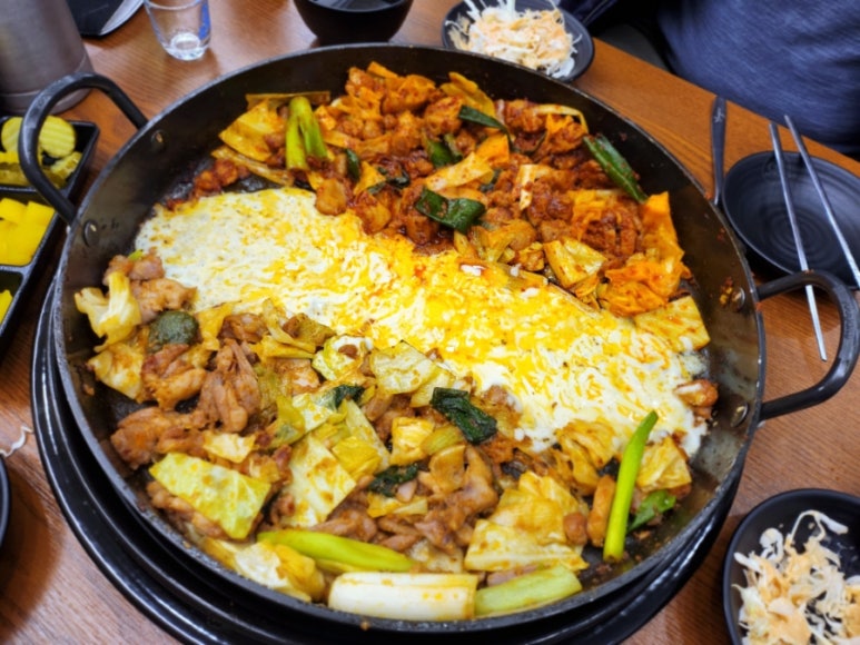 유가네닭갈비진주 이미지
