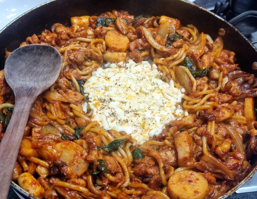 시우네2.5닭갈비 이미지