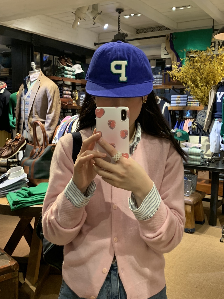 아디다스오리지널가로수길 이미지